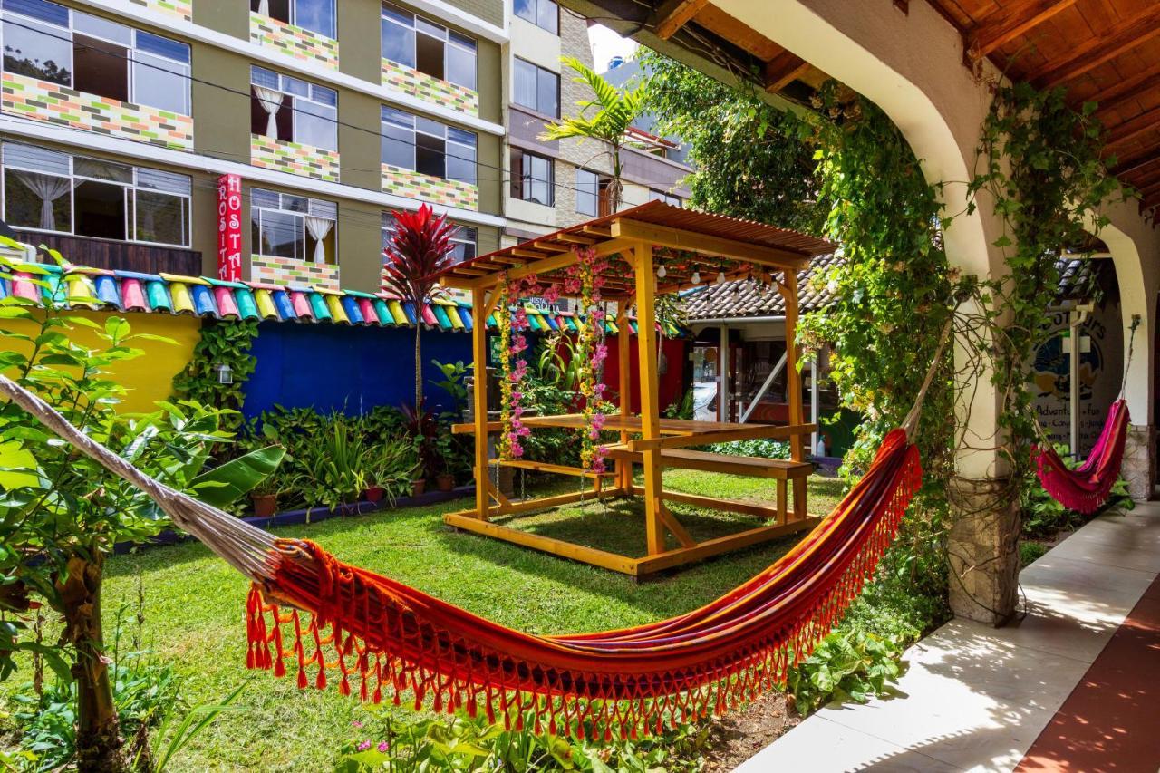 Santa Cruz Backpackers Hostal بانيوس المظهر الخارجي الصورة